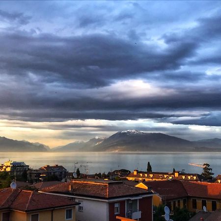 Casa Mariposa Daire Desenzano del Garda Dış mekan fotoğraf